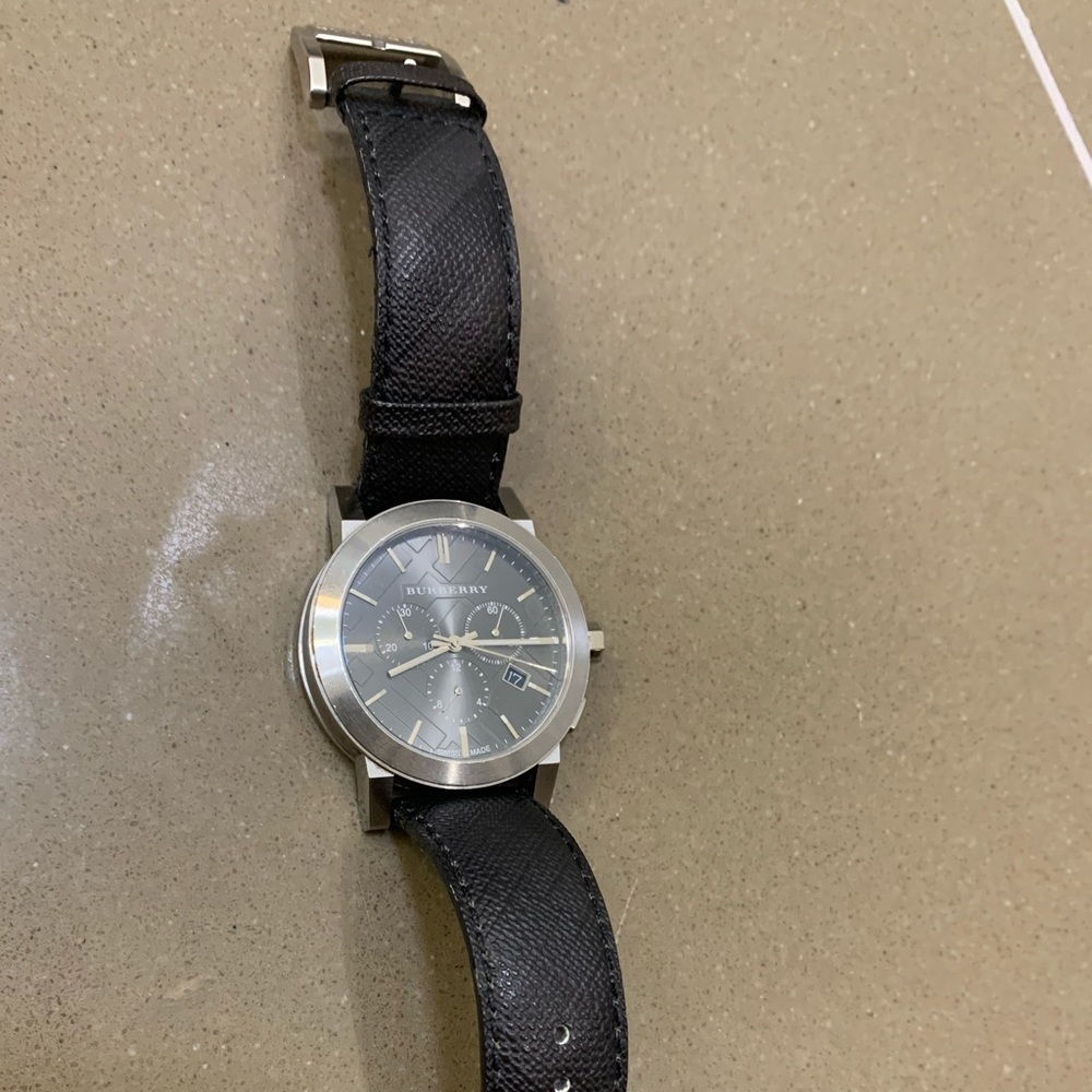 43mm Black Burberry Watch